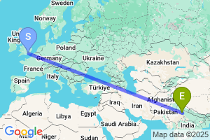 Map of the flight from London Gatwick to Indira Gandhi International 